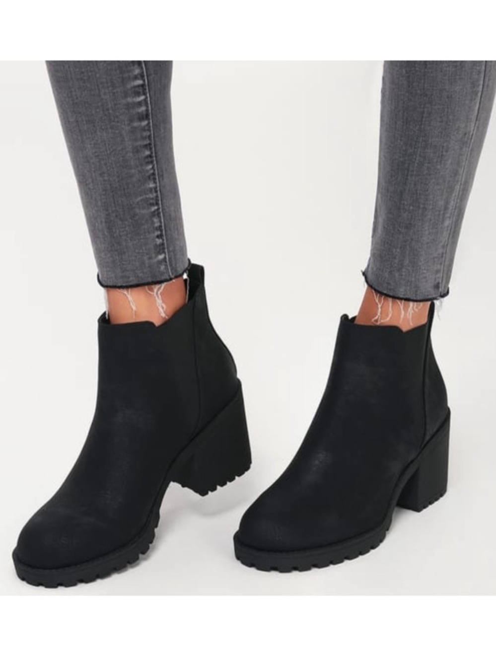 Dirty Laundry Black Chunky Heel Chelsea Booties